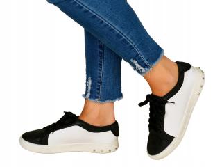 Buty sportowe ADIDASY damskie BIAŁE/CZARNE /F-2771/