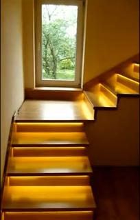 7-10 schodów - Zestaw do oświetlenia schodów sterownik + czujniki