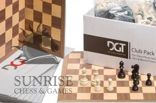 DGT CLUB PACK  (10 x zestaw: figury + szachownice) Zestaw dla klubów szachowych: 10 x Plastikowe figury szachowe 95mm + 10 x Szachownica tekturowa 55mm