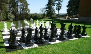 Figury plastikowe do szachów plenerowych / ogrodowych (wysokość króla 64 cm) Figury ogrodowe (wysokość króla 64 cm)