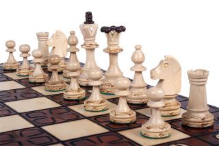 SZACHY JUNIOR (42x42cm) - unikatowe zdobienia Rzeźbione szachy drewniane JUNIOR