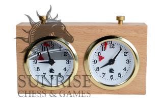 Zegar drewniany BHB bez podstawki - mały jasny Mały zegar szachowy mechaniczny w obudowie drewnianej bez podstawki, kolor jasny (naturalne drewno)