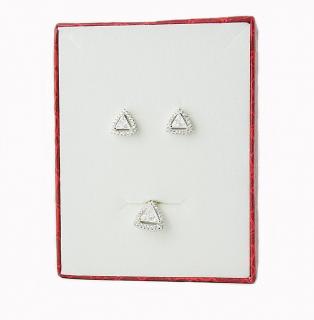 Komplet biżuterii srebrnej- Kolczyki i wisiorek trójkąty Komplet biżuterii trójkąty