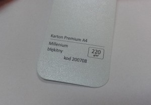 Karton Premium A4 Millenium Błękitny 20 ark./op. 220 g/m2