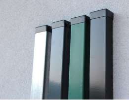 Słupek panelowy o wysokości 1600mm ocynkowany /zielone /  ocynk + kolor z palety RAL