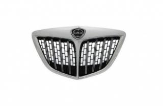 Grill, atrapa chłodnicy chrom Lancia Delta 11-14