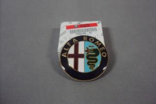 Znaczek emblemat przedni Alfa Romeo 159 Giulietta