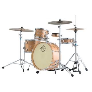 Dixon Little Roomer 20" - Satin Natural Lacquer