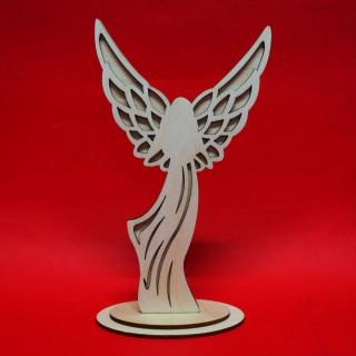 Drewniany anioł rustykalny na podstawce N3  | Bazarek-Deco