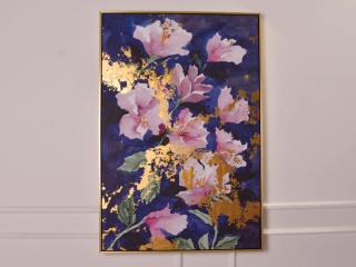 Obraz do salonu złoto granatowe kwiaty 82 x 122 cm
