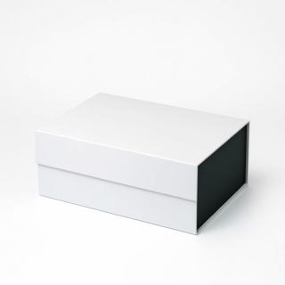 Pudełko Magnetyczne Biało-Czarne 235x170x100mm (zew.) A5
