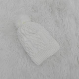 Czapeczka do chrztu ecru 41- 46cm.