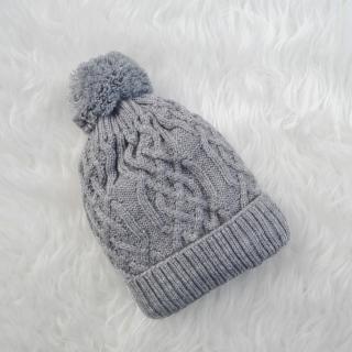 Czapeczka do chrztu szara 41- 46cm.