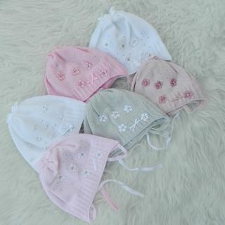 Czapeczka do chrztu wiosenna  41 - 44 cm