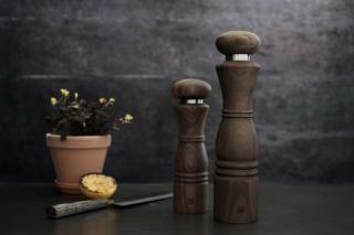 Młynek drewniany do mielenia pieprzu i soli Paris Crush Grind 22 cm