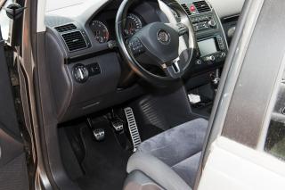 VW PASSAT B7 2010-2015 MANUAL NAKŁADKI NA PEDAŁY NAKŁADANE