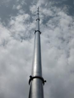 MASZT TELESKOPOWY ALUMINIOWY OBROTOWY 7.3 m - długość segmentu 100 cm