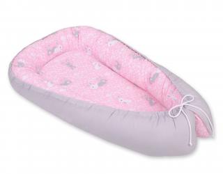 Kokon niemowlęcy dwustronny kojec otulacz Premium BOBONO - króliczki różowe/szary