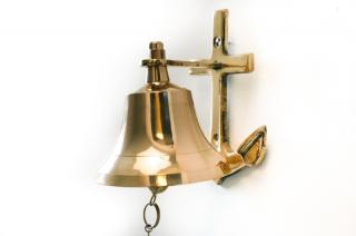 Mosiężny dzwon żeglarski z kotwicą
