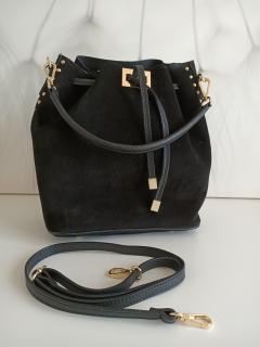 Skórzana torebka Laura Biaggi w kolorze czarnym